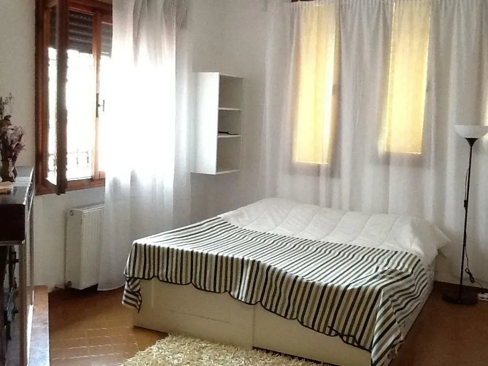 Summer'S House Guest House Castelfranco Veneto